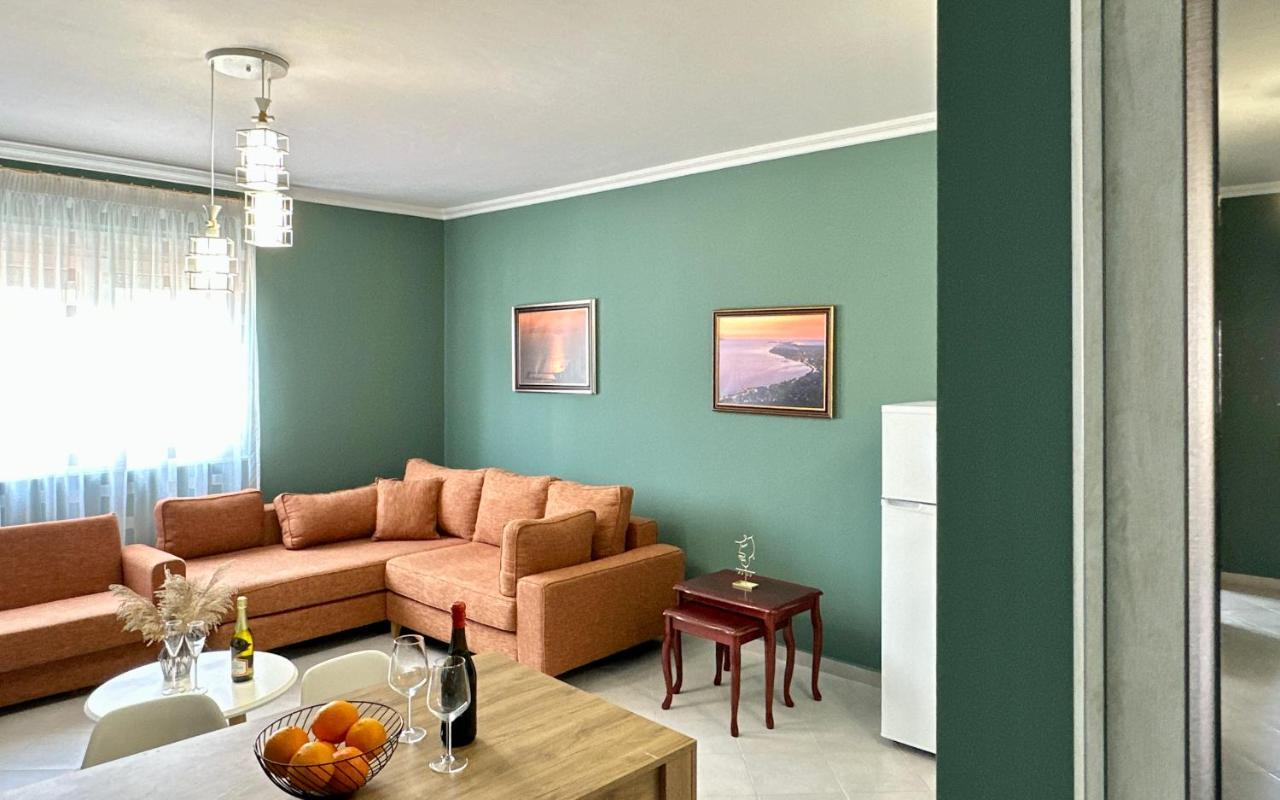 Vlorë Family Suite Residence מראה חיצוני תמונה