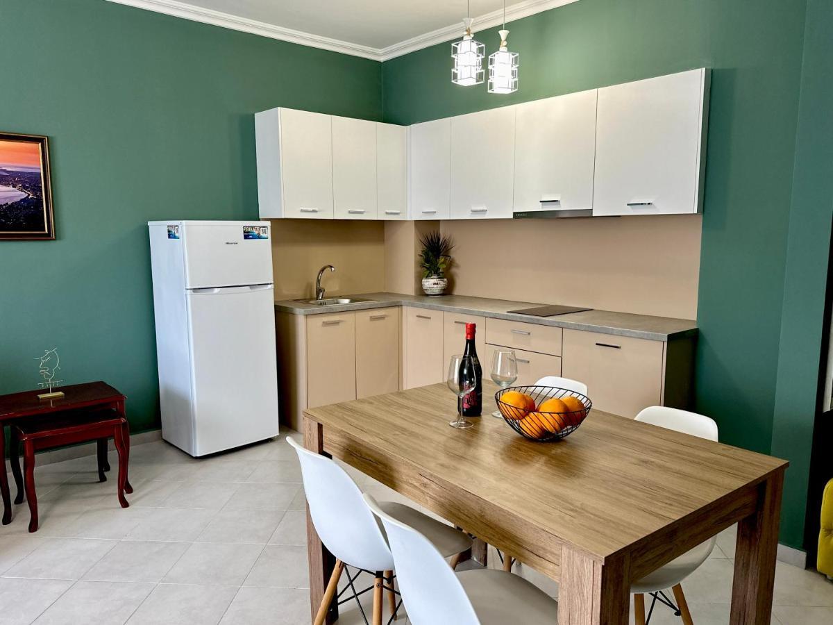Vlorë Family Suite Residence מראה חיצוני תמונה