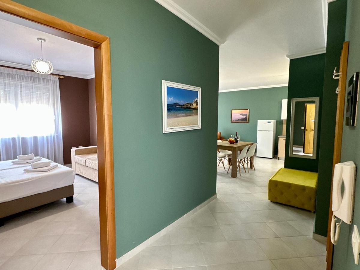 Vlorë Family Suite Residence מראה חיצוני תמונה