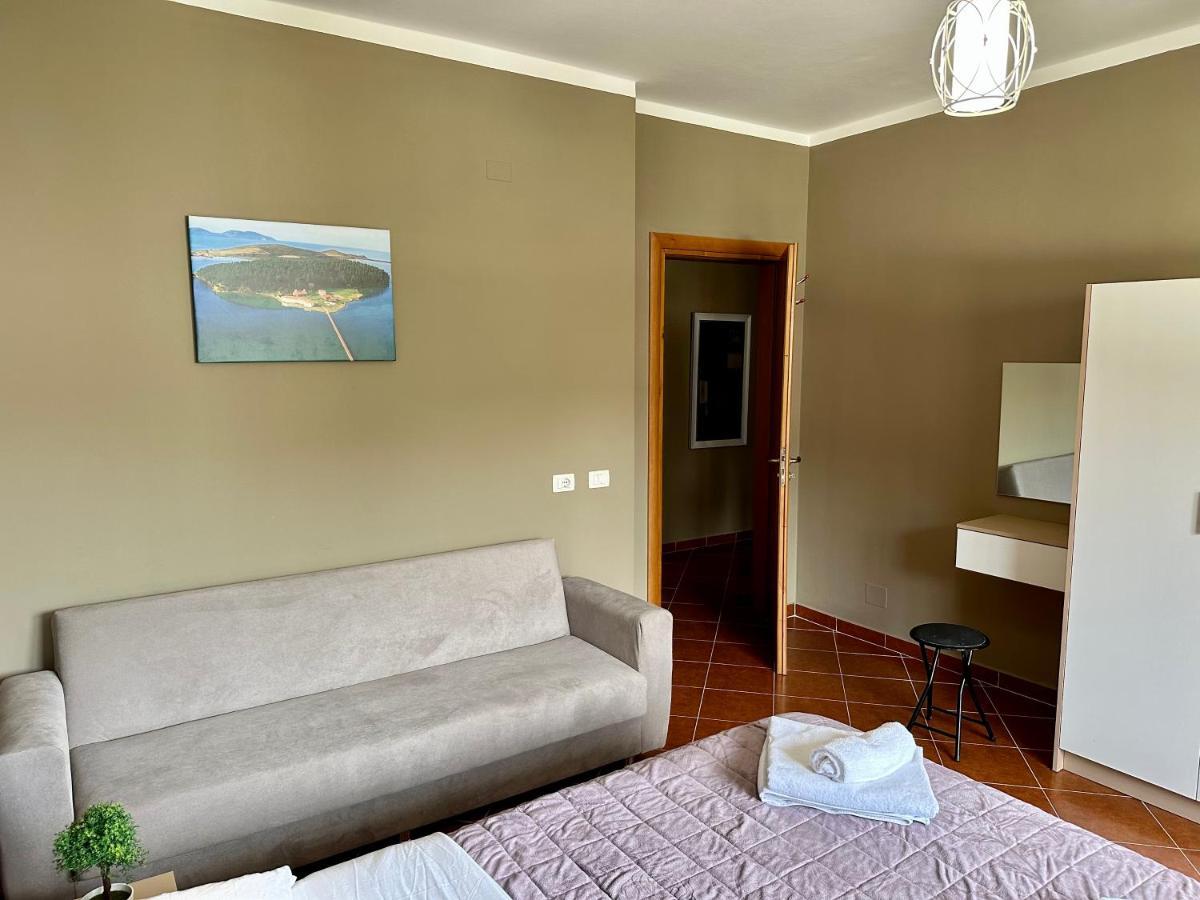 Vlorë Family Suite Residence מראה חיצוני תמונה