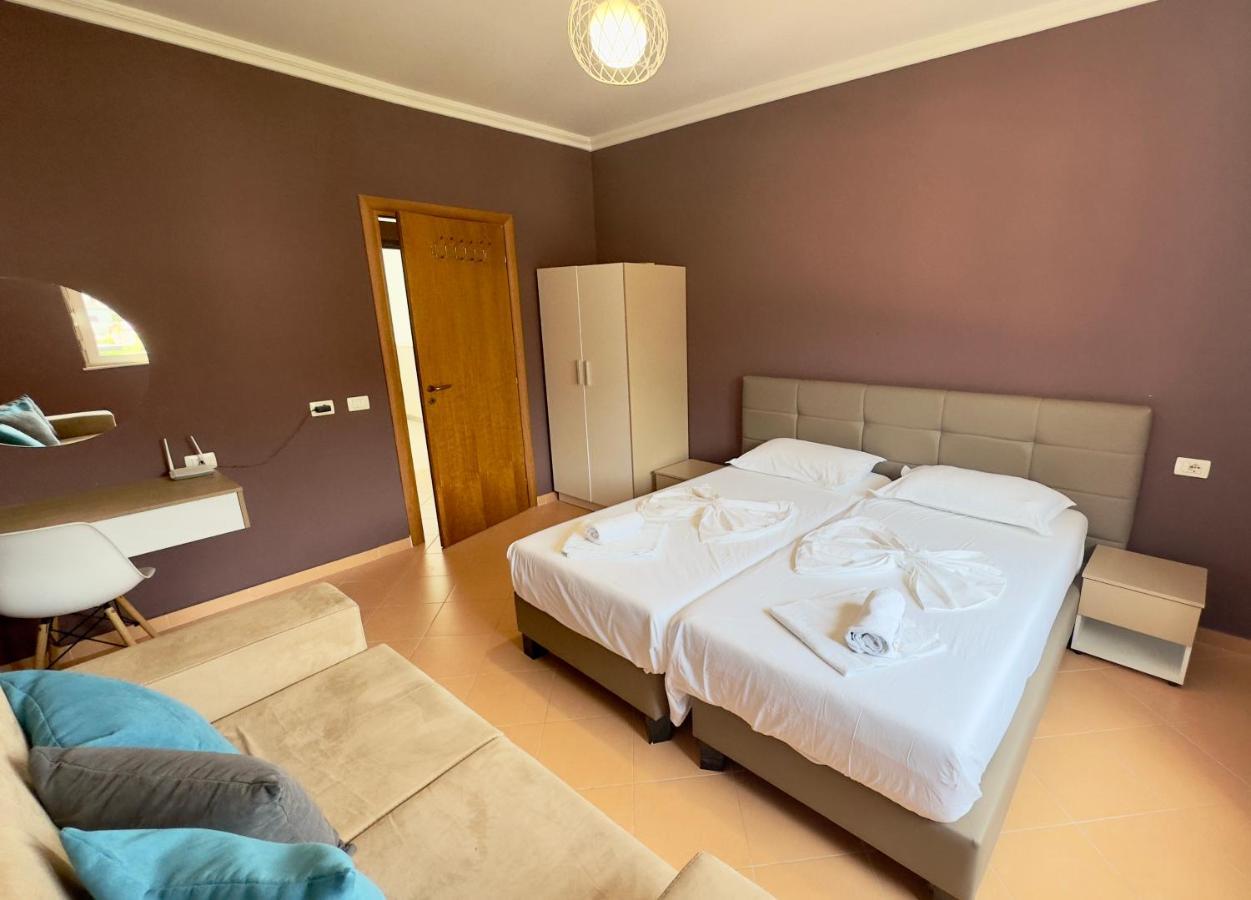 Vlorë Family Suite Residence מראה חיצוני תמונה