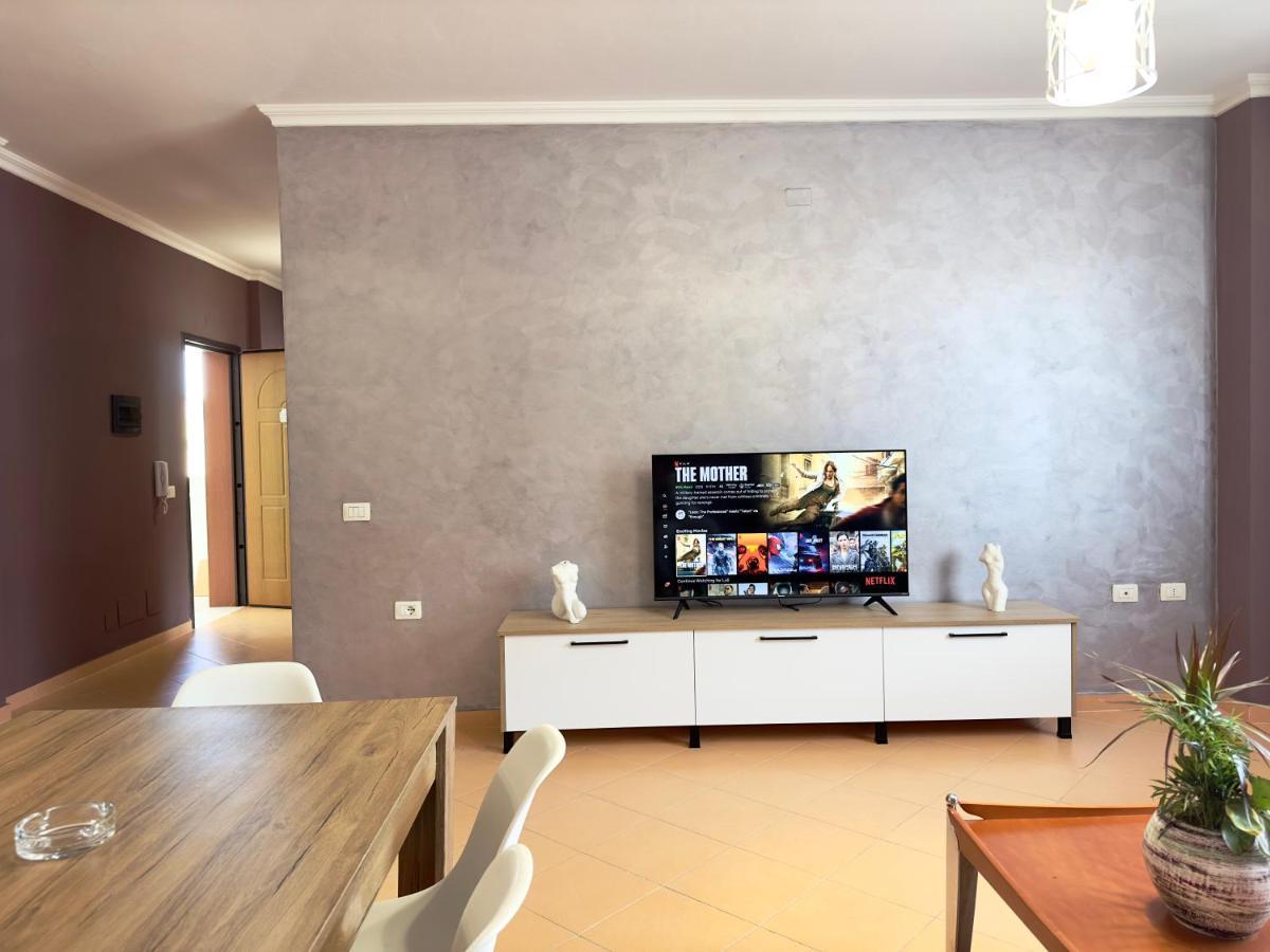 Vlorë Family Suite Residence מראה חיצוני תמונה