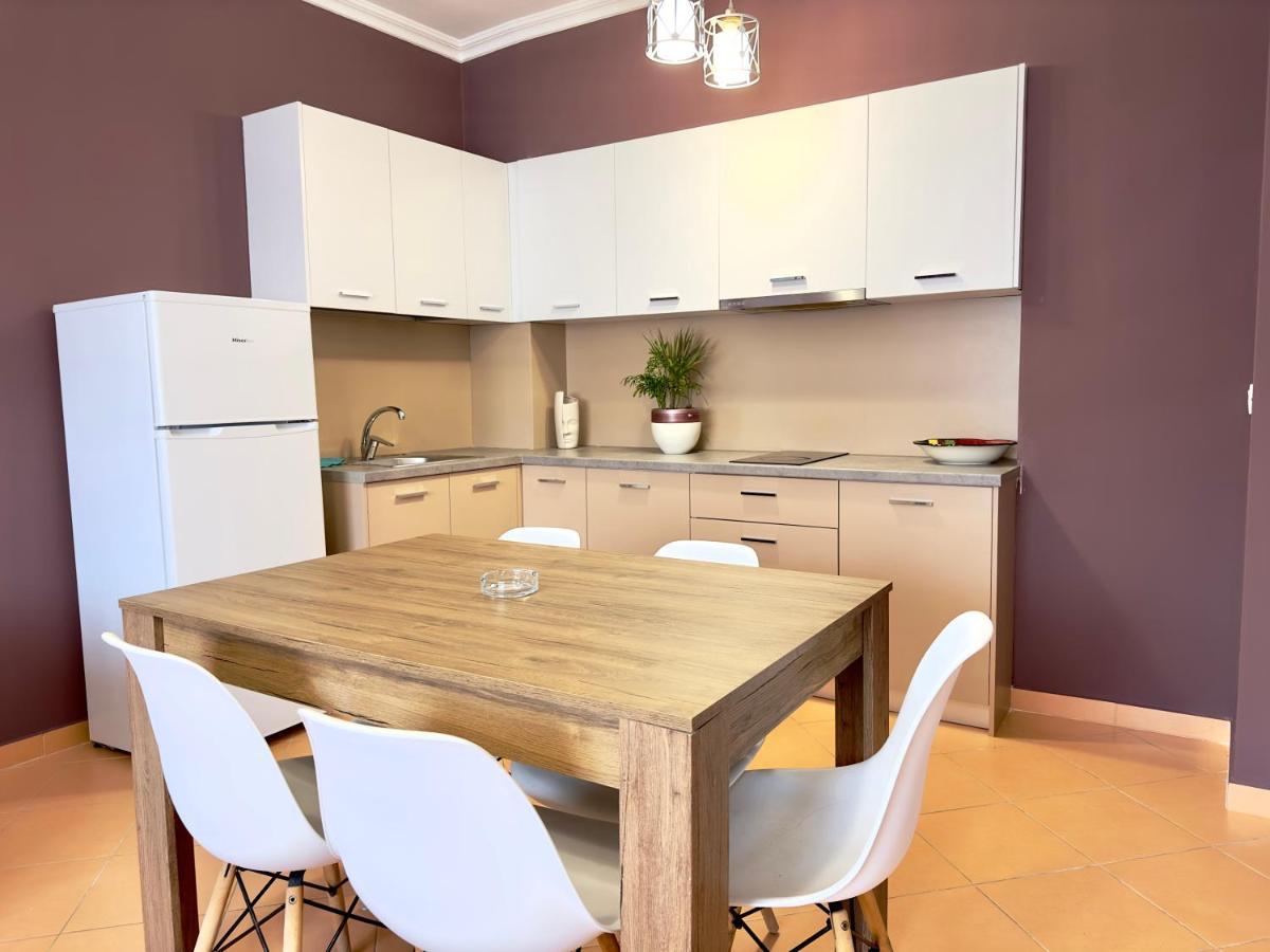 Vlorë Family Suite Residence מראה חיצוני תמונה