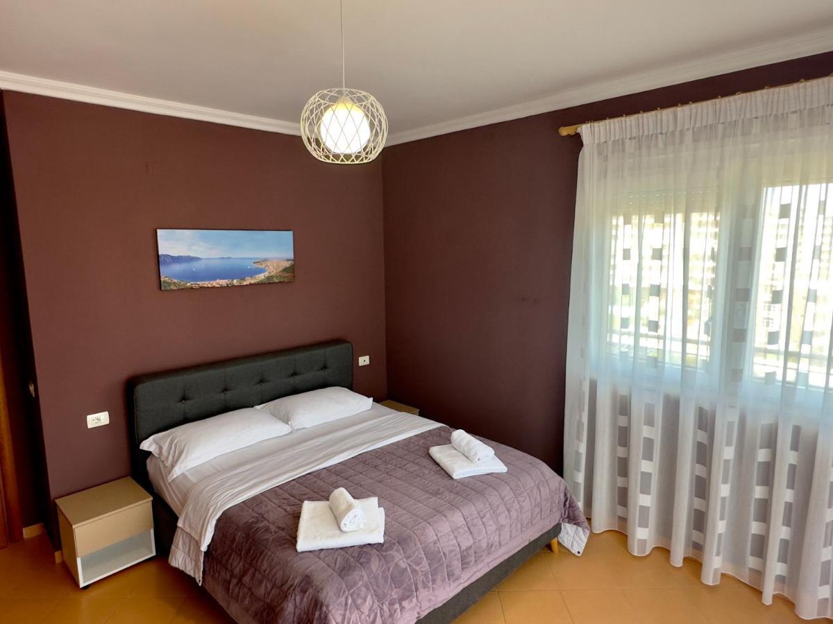 Vlorë Family Suite Residence מראה חיצוני תמונה
