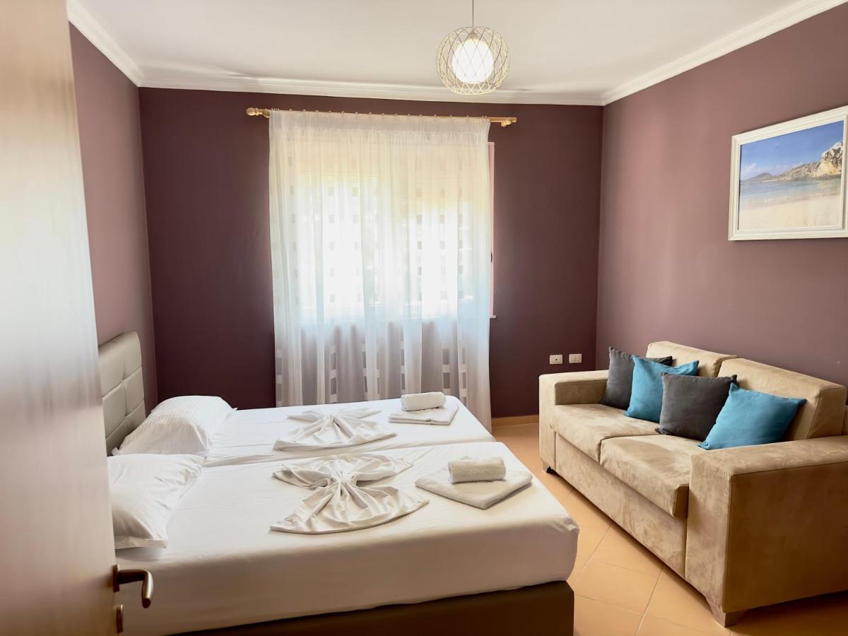 Vlorë Family Suite Residence מראה חיצוני תמונה